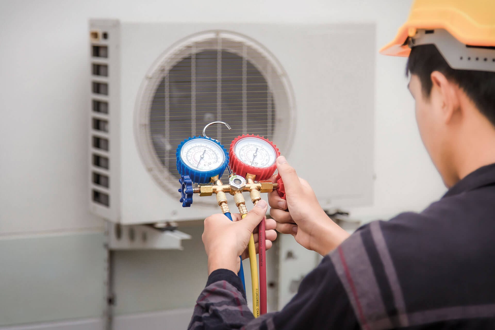 AC Gas Charging - Advanced Air Conditioning